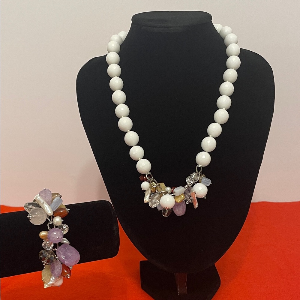 Vintage Lilly Pulitzer White and Multicolor Beaded Necklace and Bracelet Set